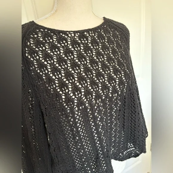 ONLY ASOS Black Crochet Cropped Sweater Small Scallop Hem Wide Sleeve - Picture 6 of 11